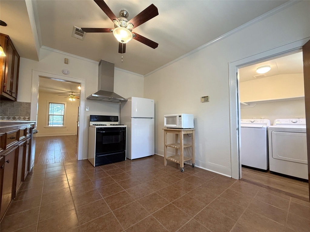 1011 Nadine Street - Photo 15