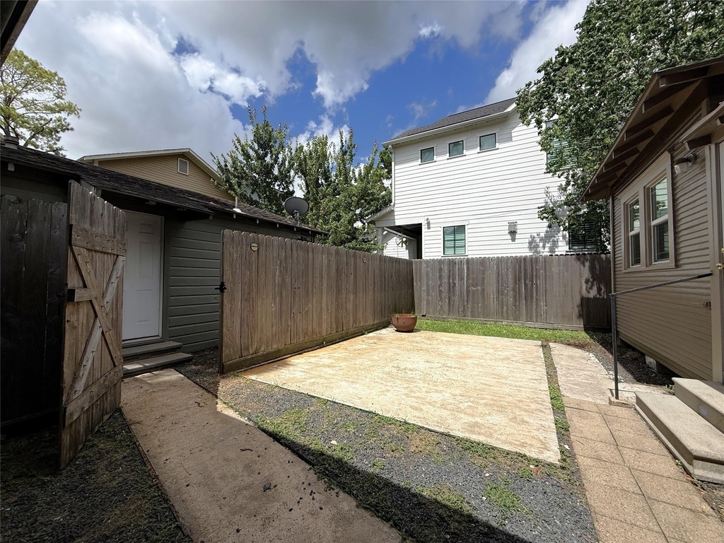 1011 Nadine Street - Photo 20