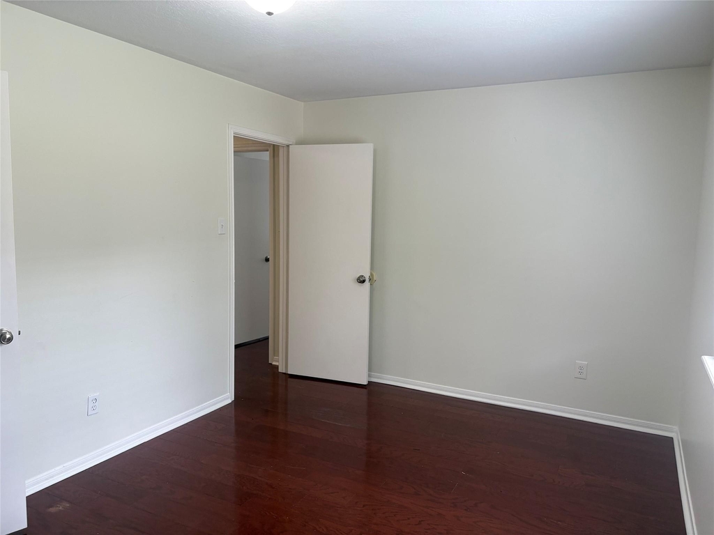18385 Ten Oaks Court - Photo 17