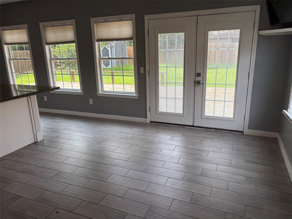 18385 Ten Oaks Court - Photo 5