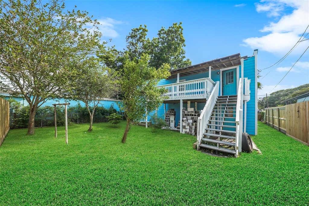 2222 44th Street - Photo 36