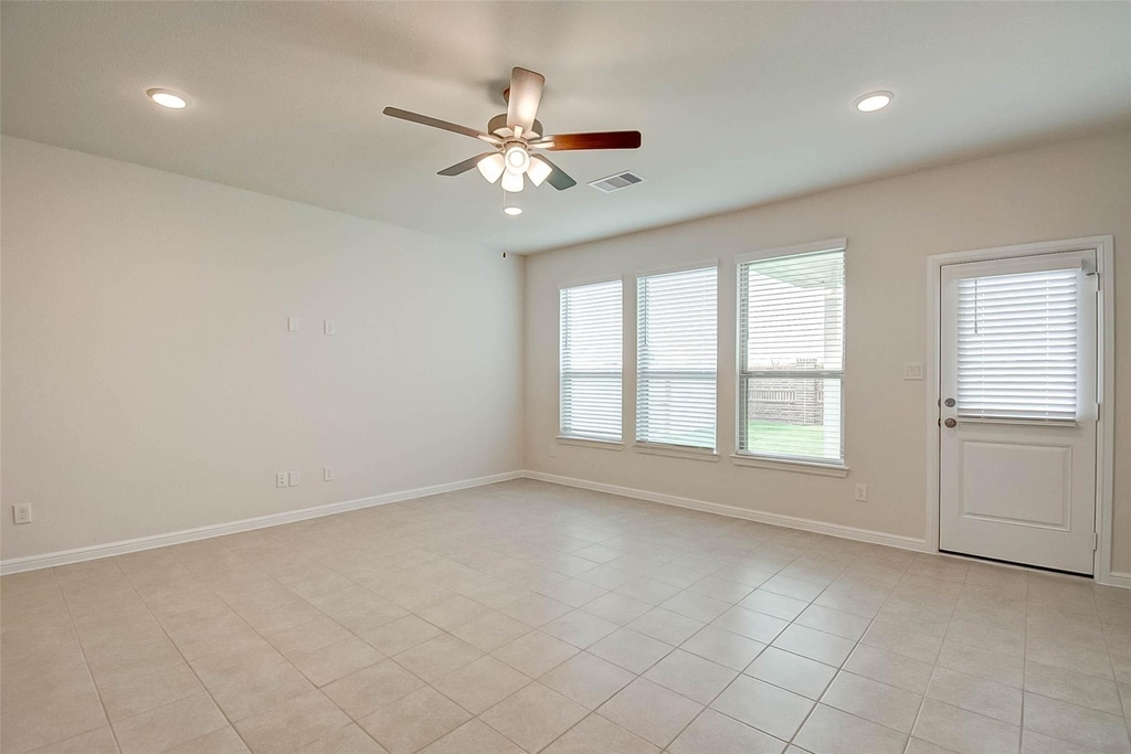 18827 Carlisle Landing Lane - Photo 12