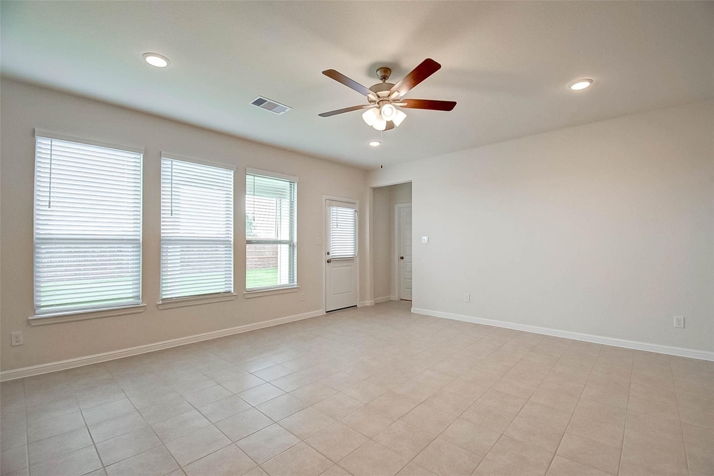 18827 Carlisle Landing Lane - Photo 13