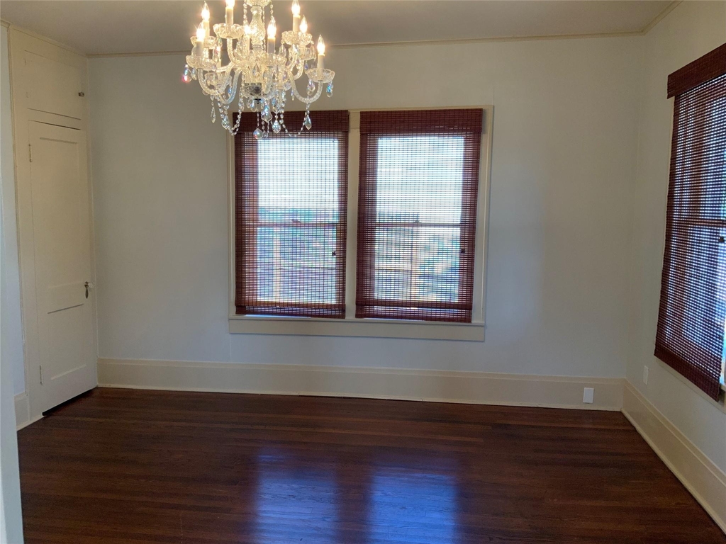 404 W Main Street - Photo 7