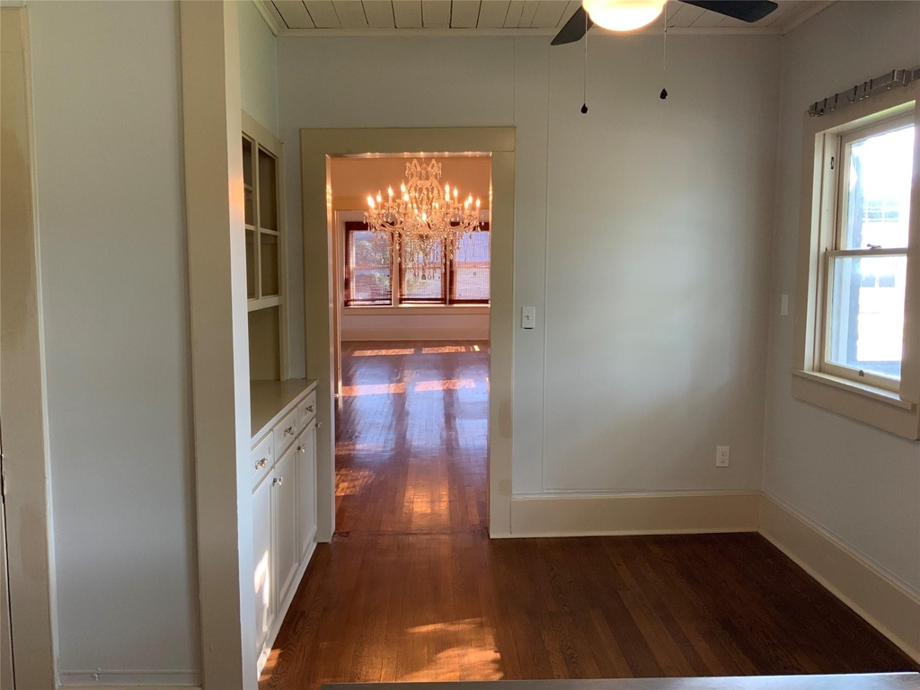 404 W Main Street - Photo 16