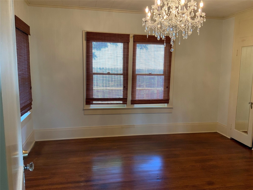 404 W Main Street - Photo 3