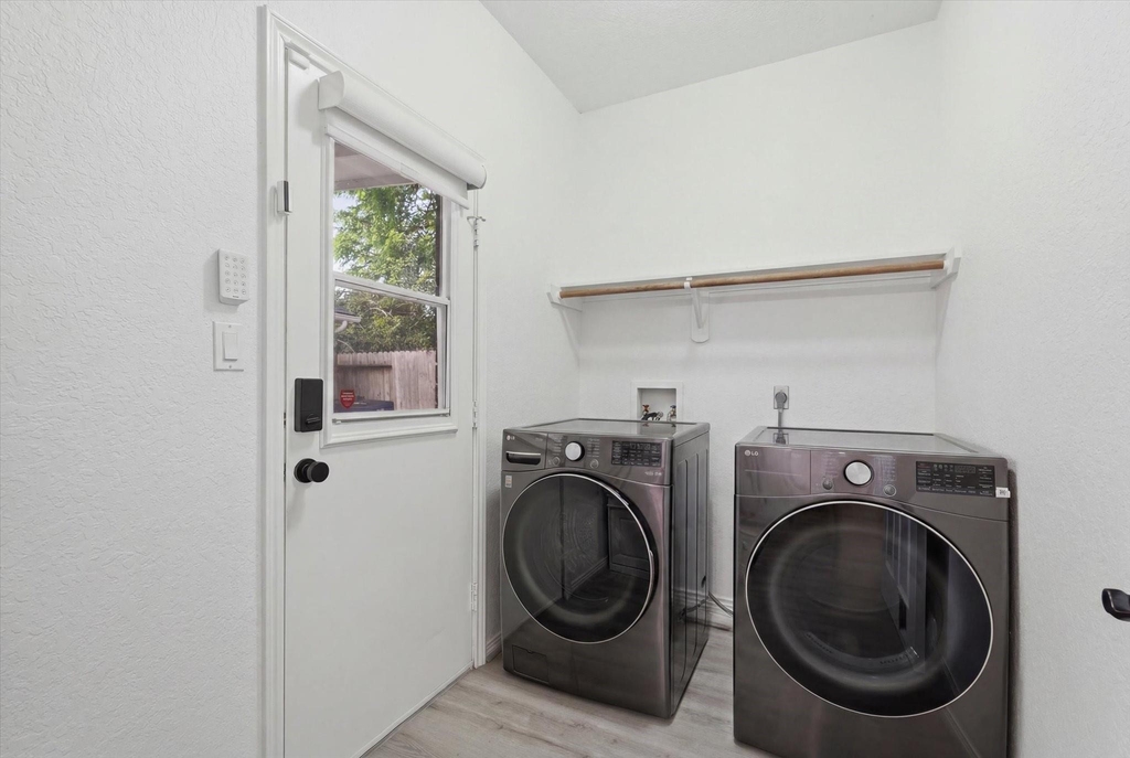 4704 Broadmoor Drive - Photo 22
