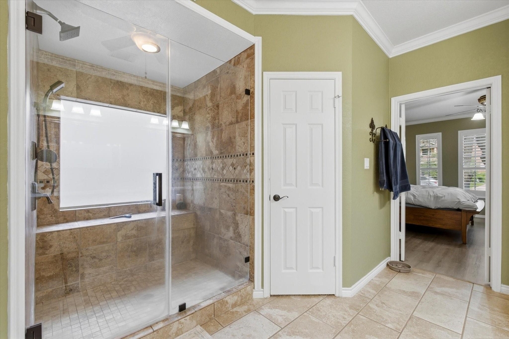 4704 Broadmoor Drive - Photo 13