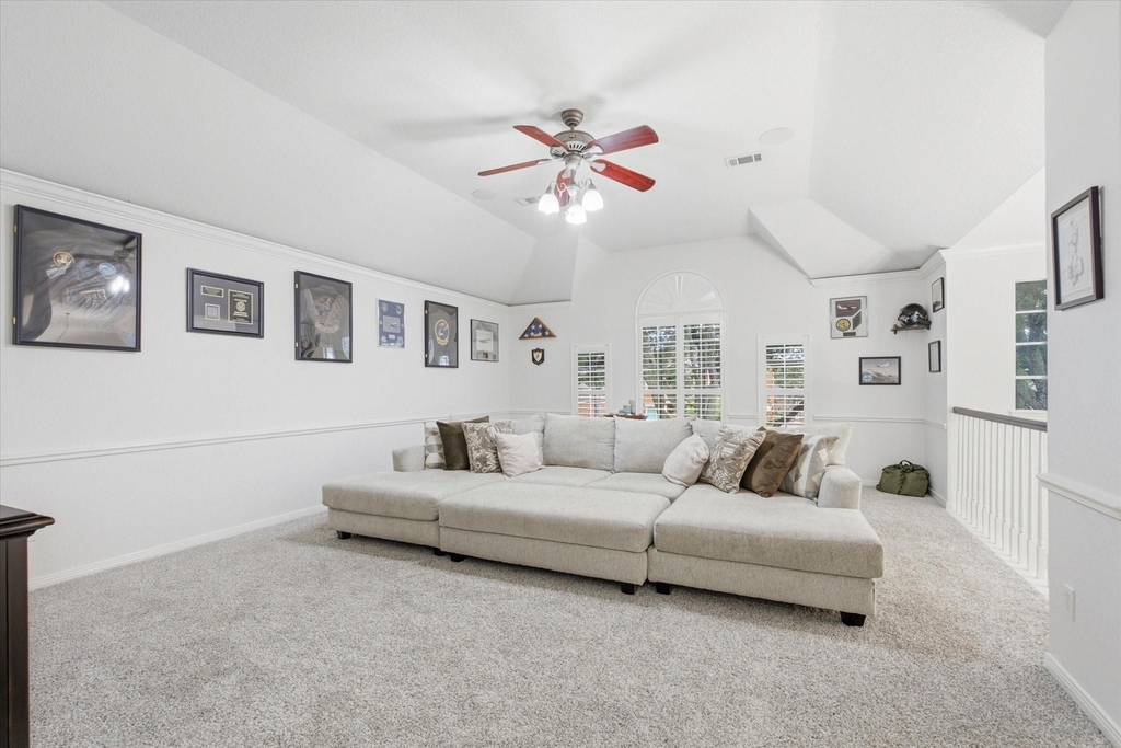 4704 Broadmoor Drive - Photo 15