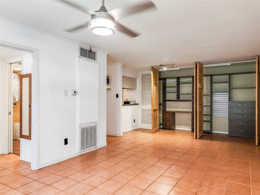 3131 Cummins Street - Photo 4