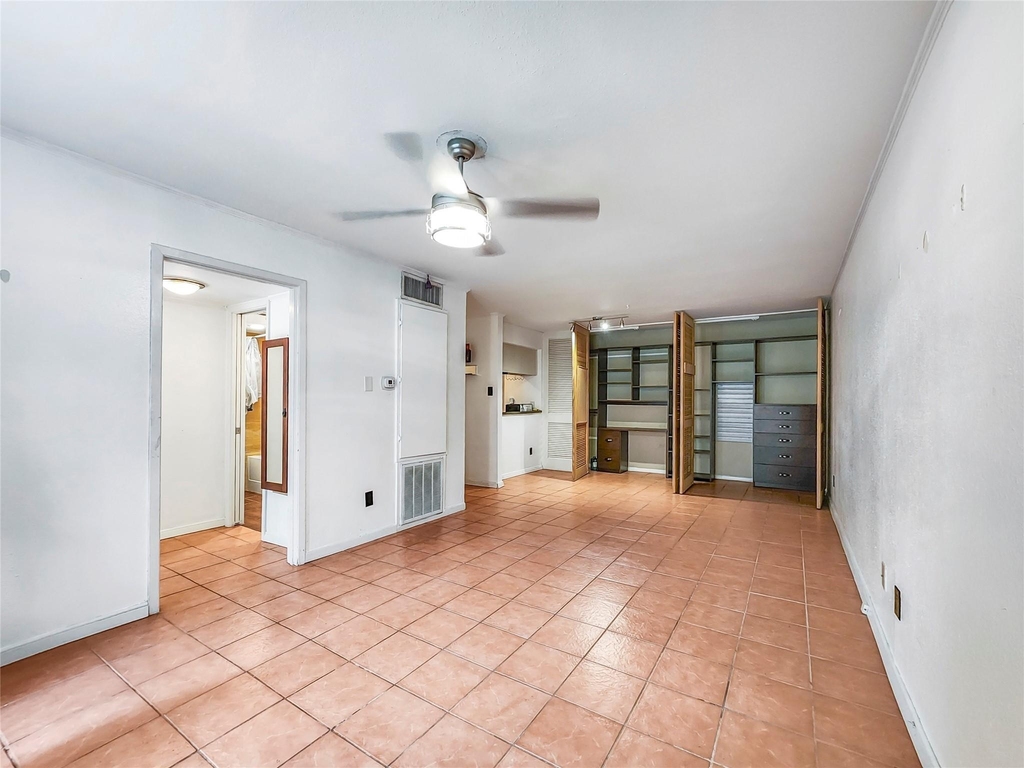 3131 Cummins Street - Photo 3