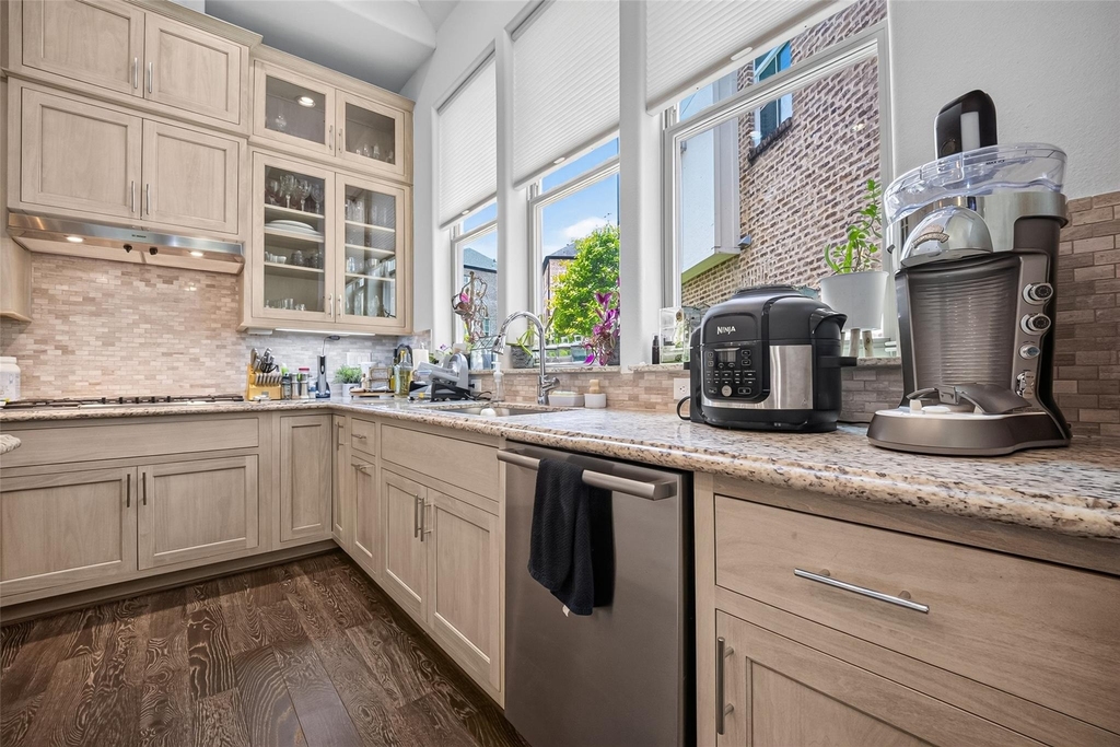 2703 Kinsley Oaks Drive - Photo 13