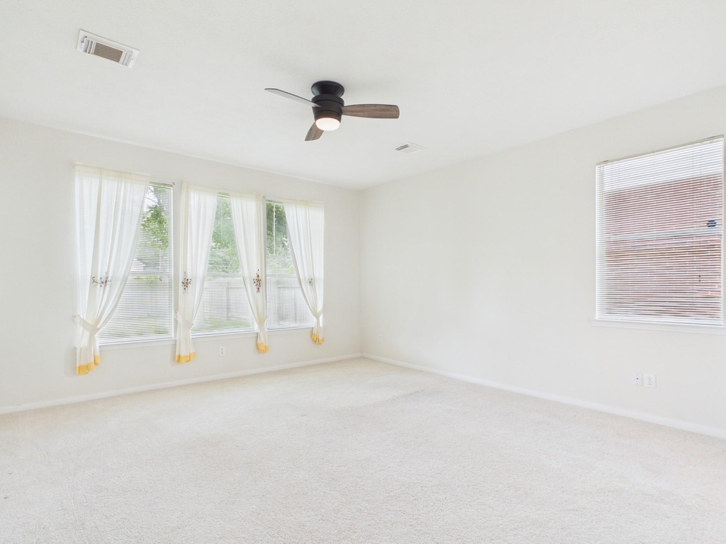 4702 Rolling View Court - Photo 12