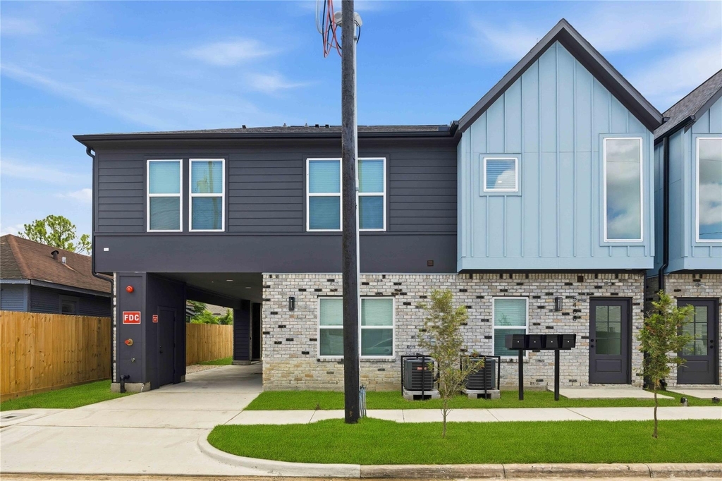 5408 San Jose Street - Photo 0