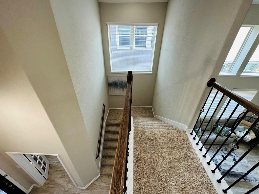 19619 Lake Bosque Drive - Photo 41