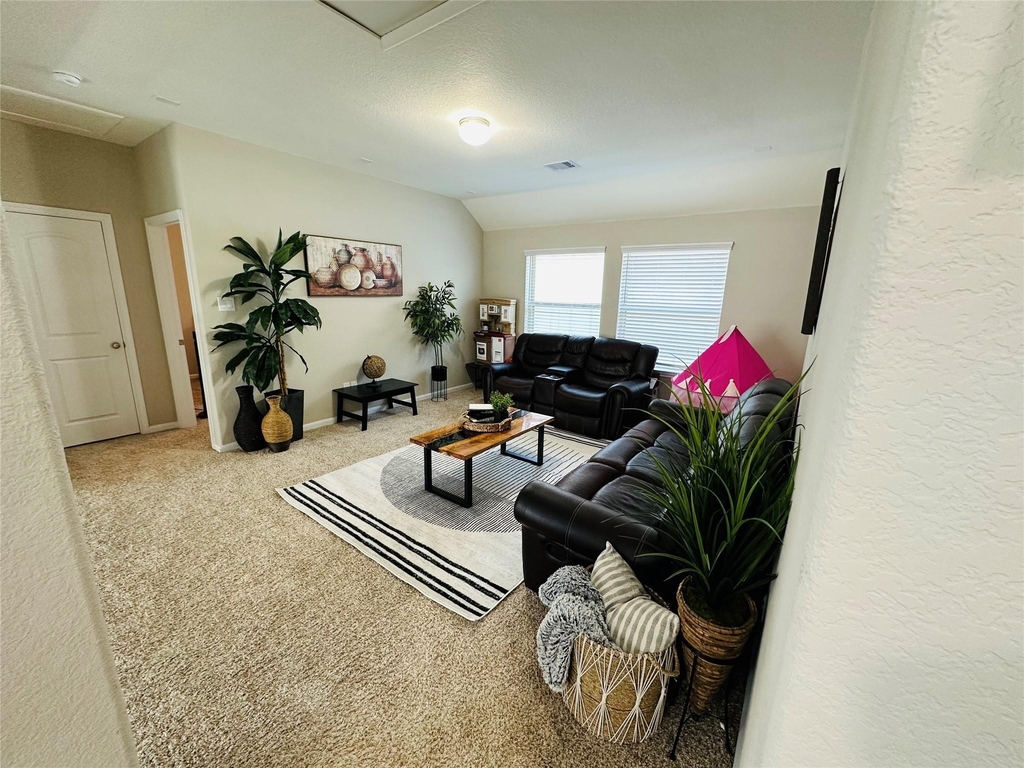 19619 Lake Bosque Drive - Photo 19