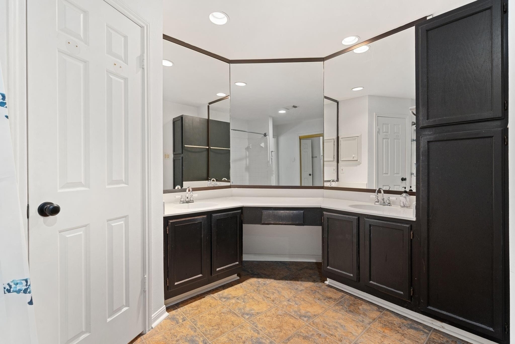 612 Fargo Street - Photo 28