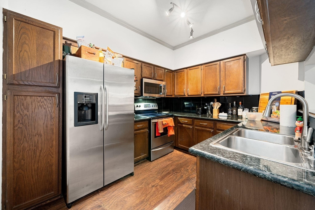 612 Fargo Street - Photo 16