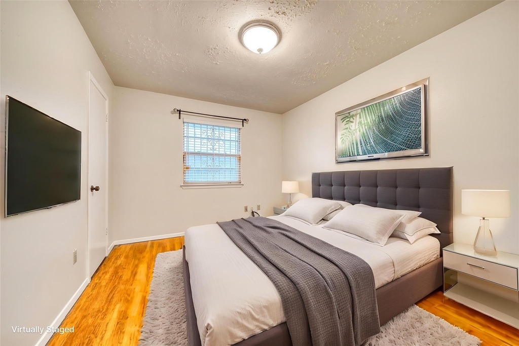 7811 Westbank Avenue - Photo 22