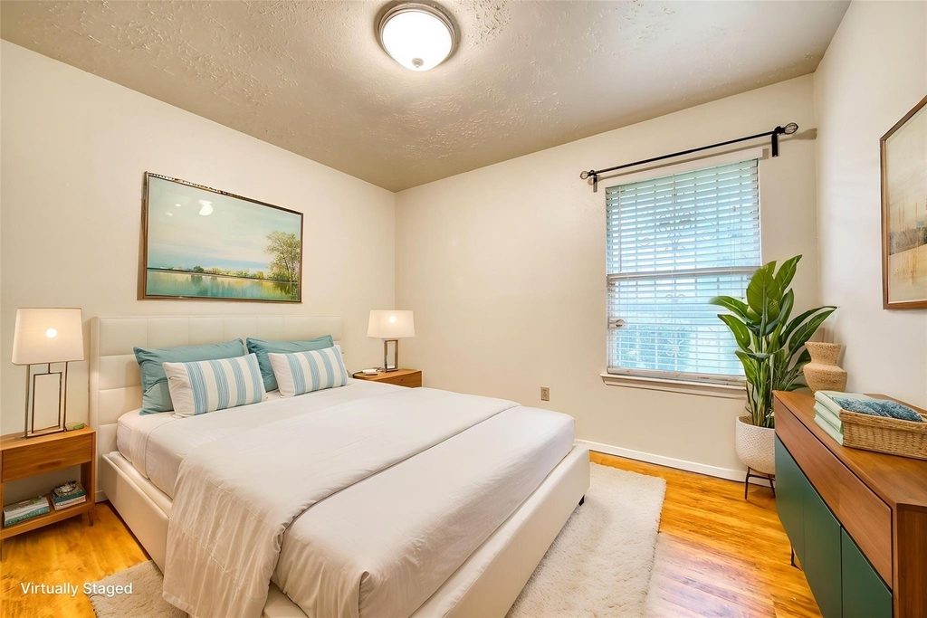 7811 Westbank Avenue - Photo 18