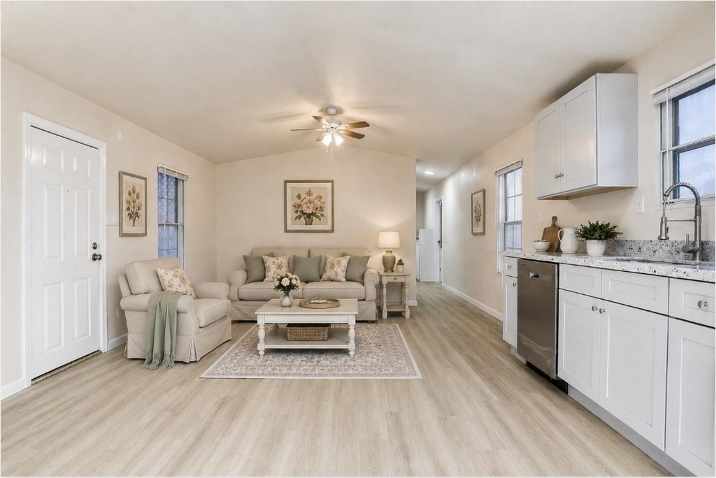 5806 South Highway 35 - Photo 1