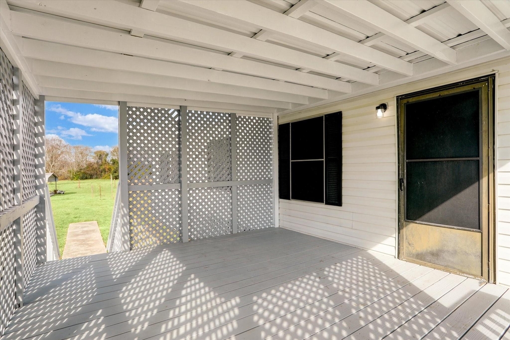 5806 South Highway 35 - Photo 4