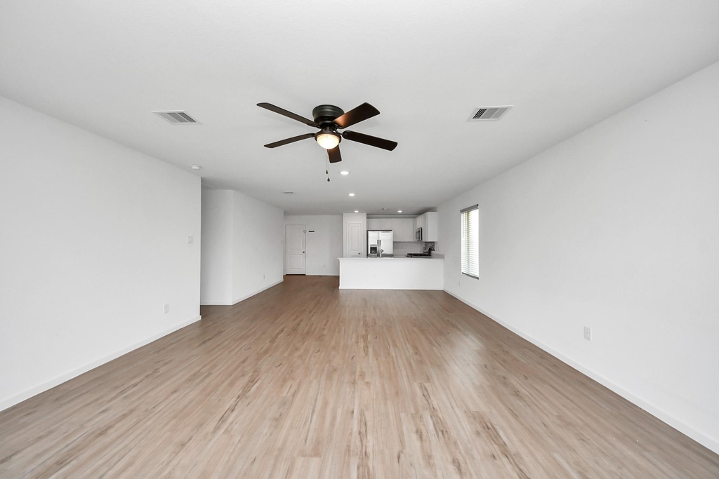 1607 Red Oak Drive - Photo 23