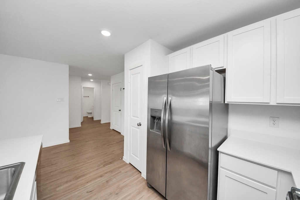 1607 Red Oak Drive - Photo 15