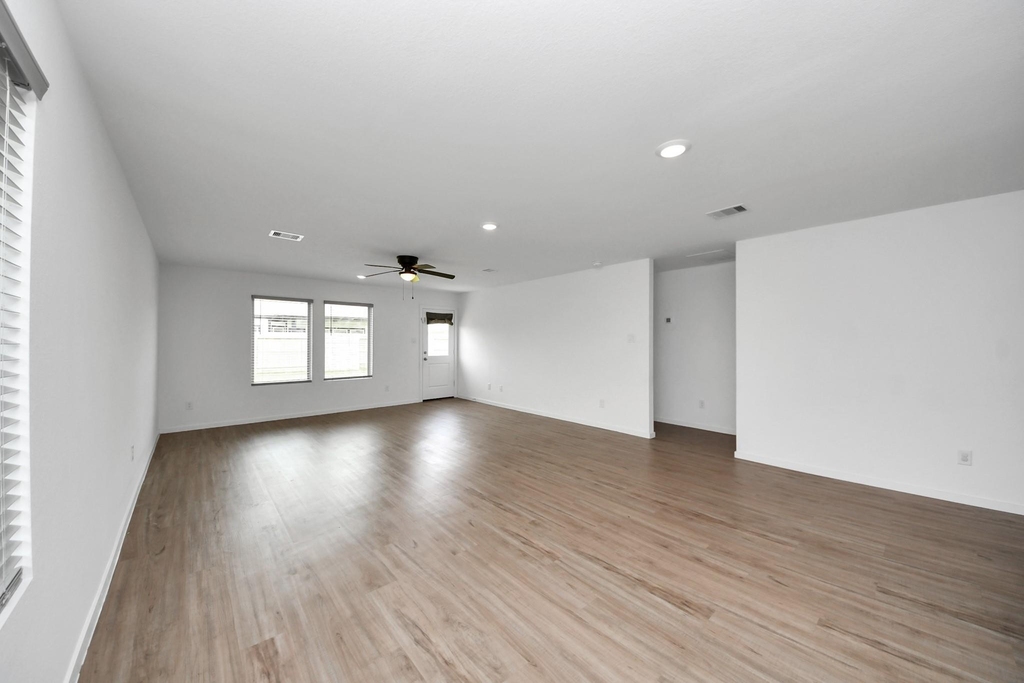 1607 Red Oak Drive - Photo 22