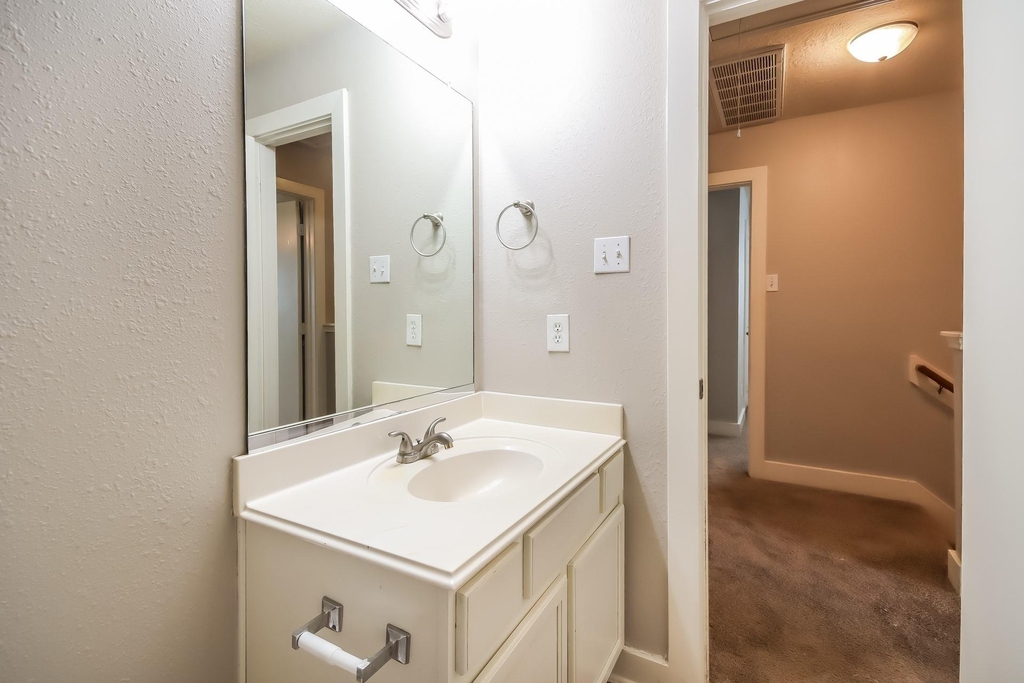 7431 Leightonfield Court - Photo 15