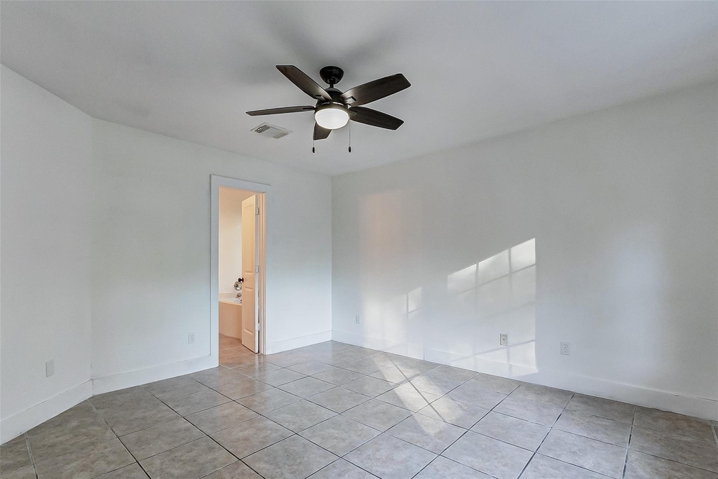 21892 Silver Oak Court - Photo 25
