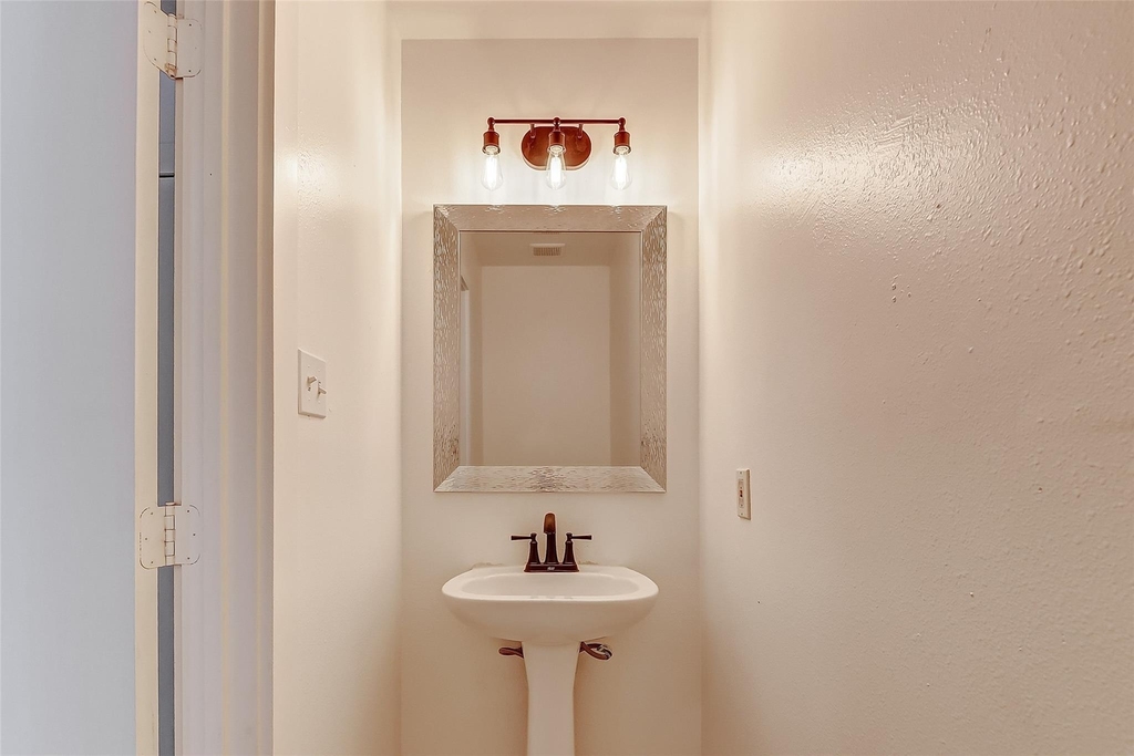 21892 Silver Oak Court - Photo 23