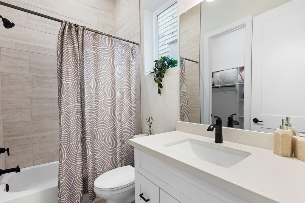 1410 Milby Street - Photo 5