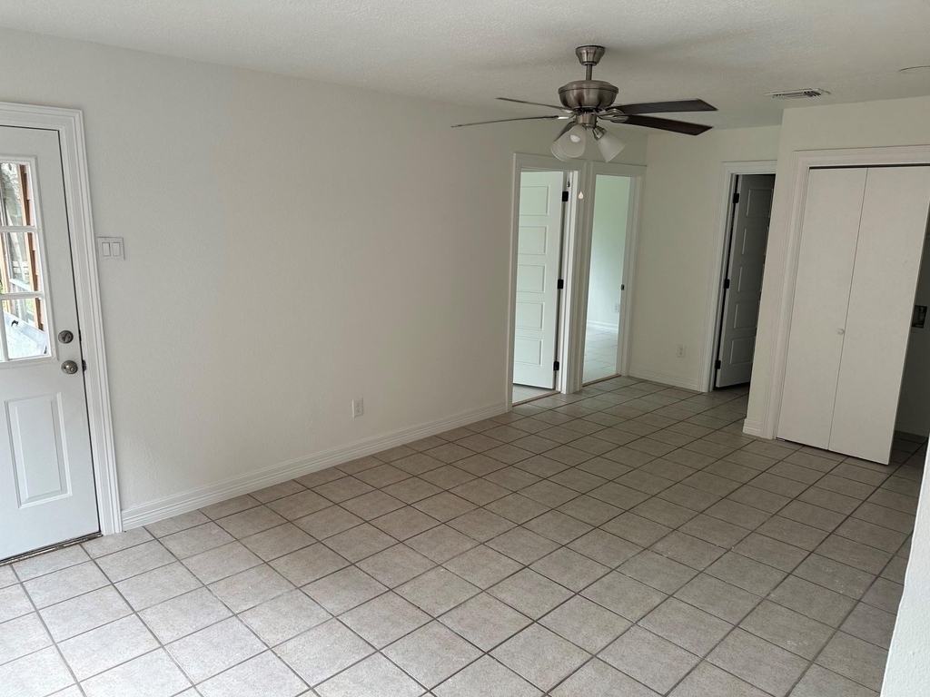 138 Coffee Lane - Photo 1