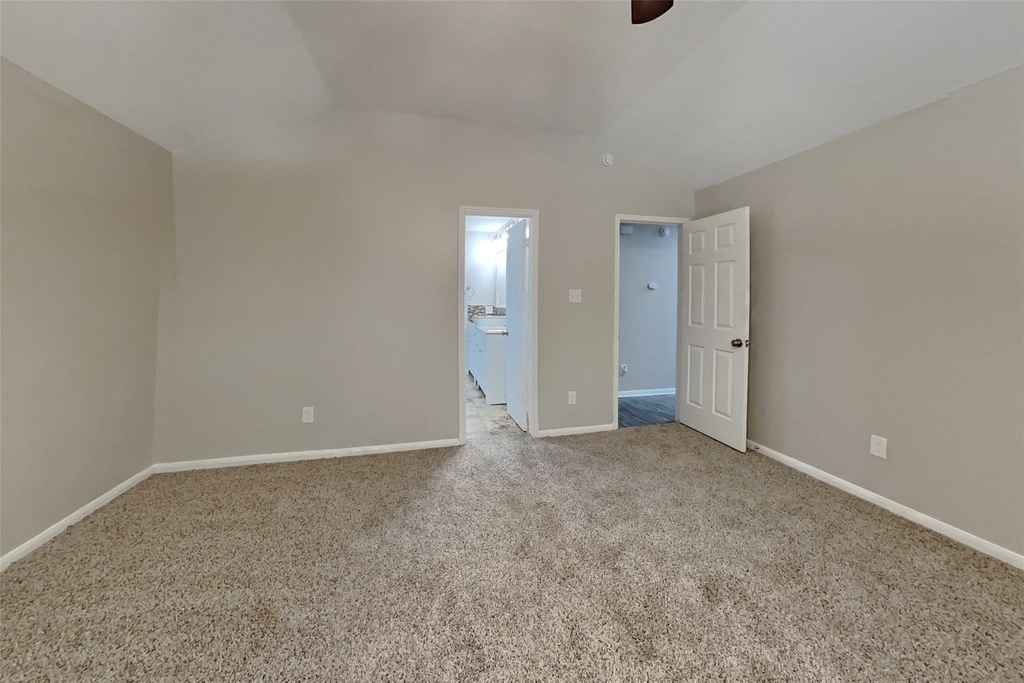1227 Caraquet Drive - Photo 9