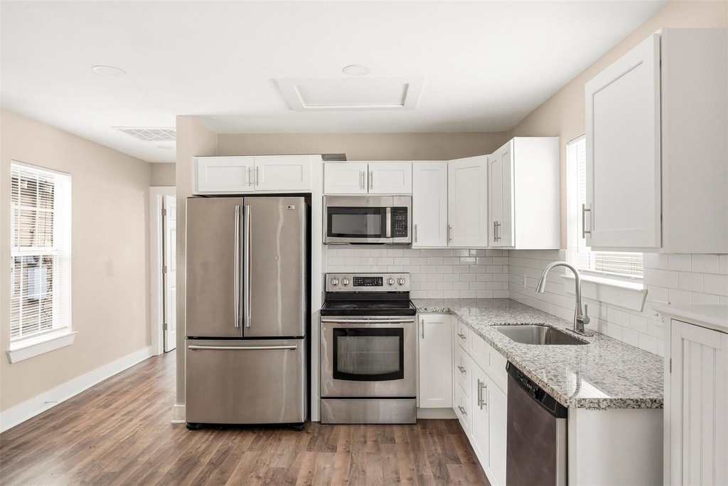 3822 Lila Street - Photo 8
