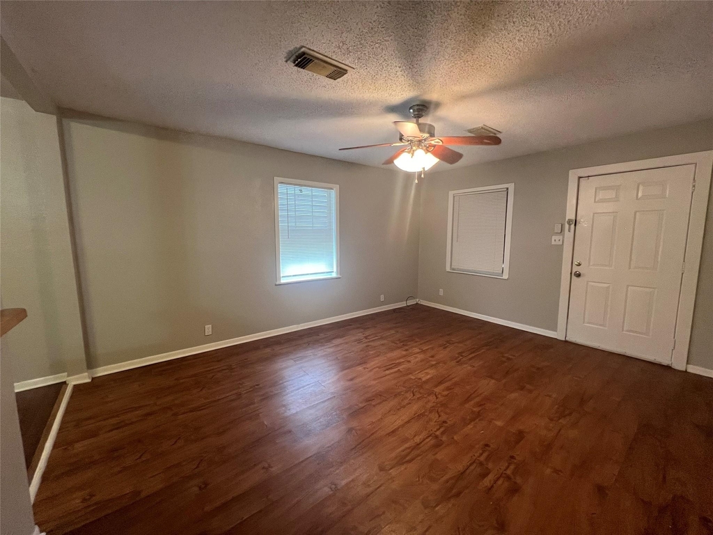 5501 Menard Avenue - Photo 3