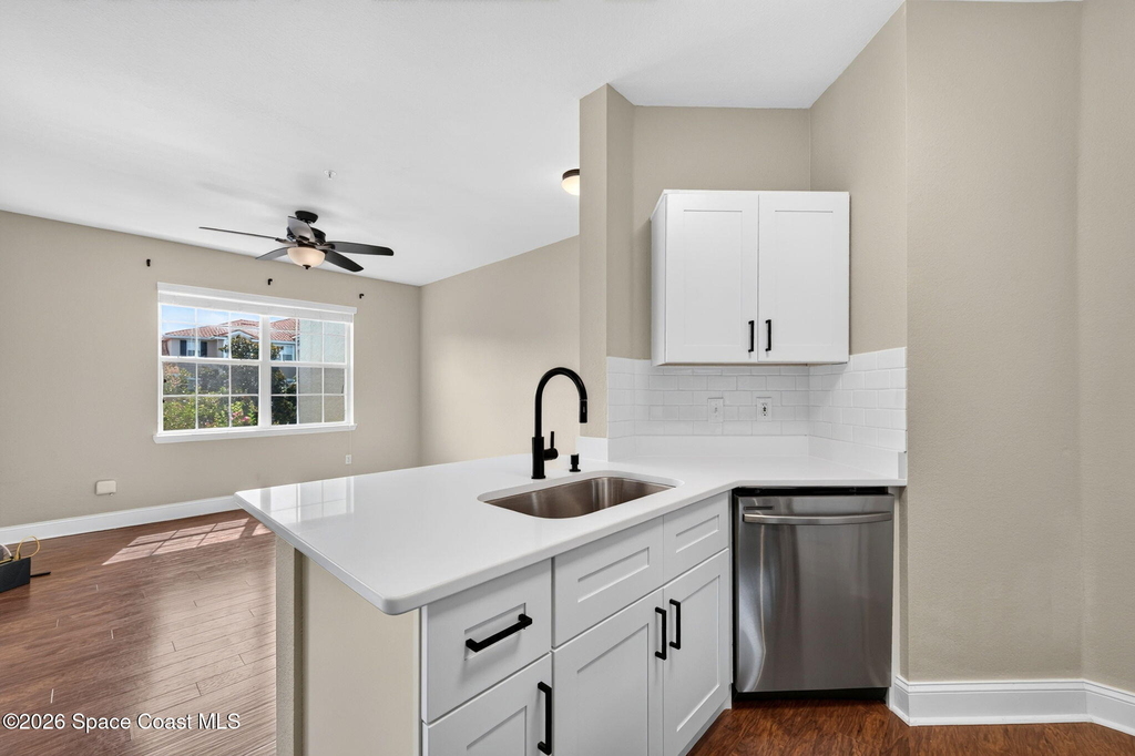 5692 Star Rush Drive - Photo 13