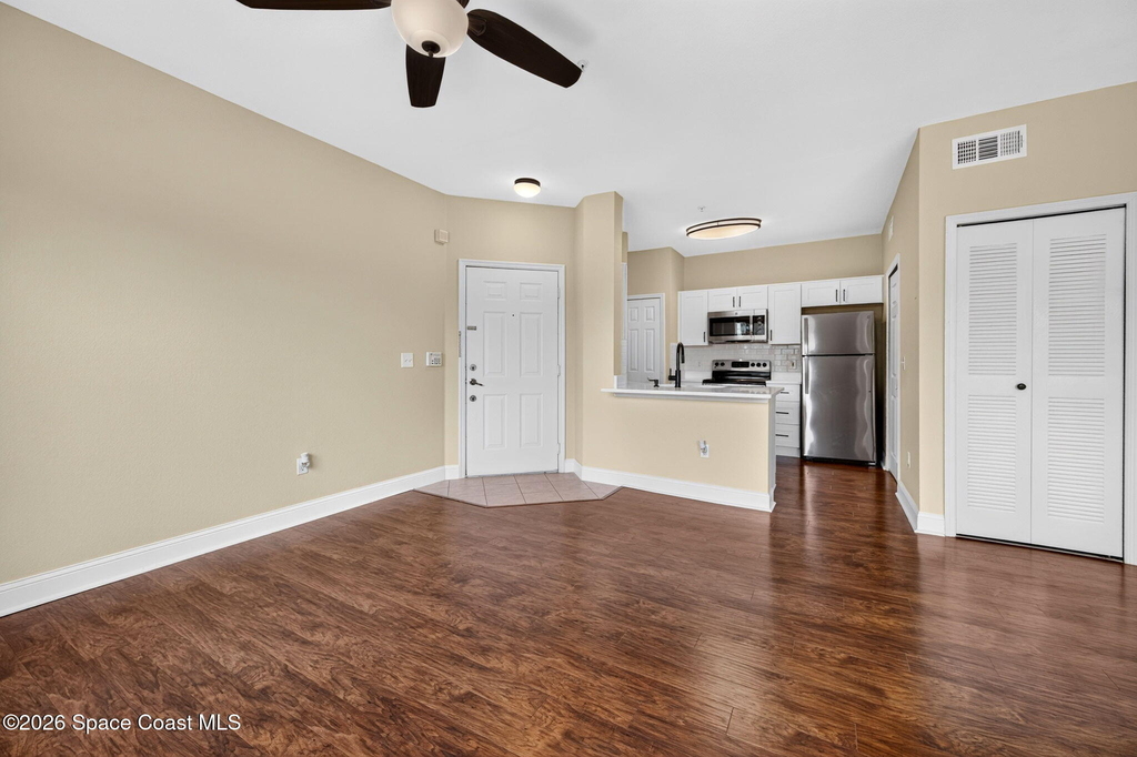 5692 Star Rush Drive - Photo 9