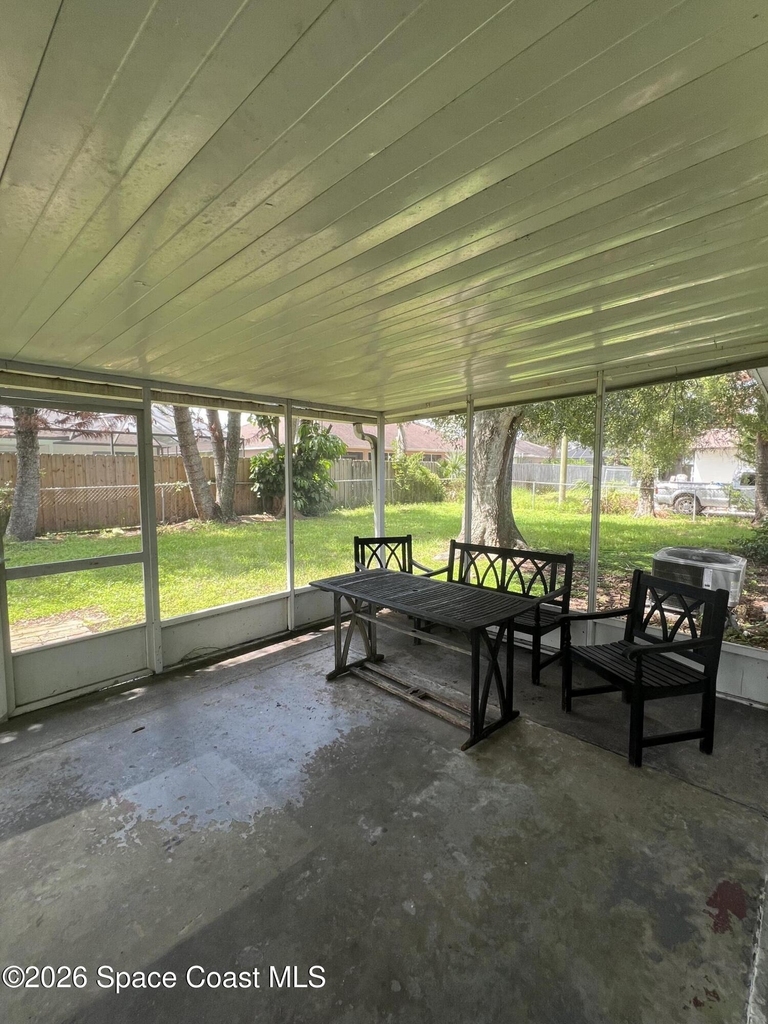 1719 Exeter Drive - Photo 17