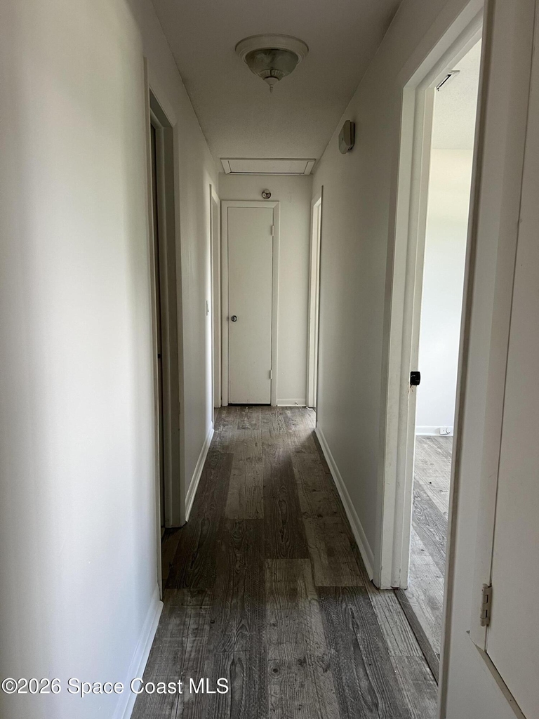 1719 Exeter Drive - Photo 7