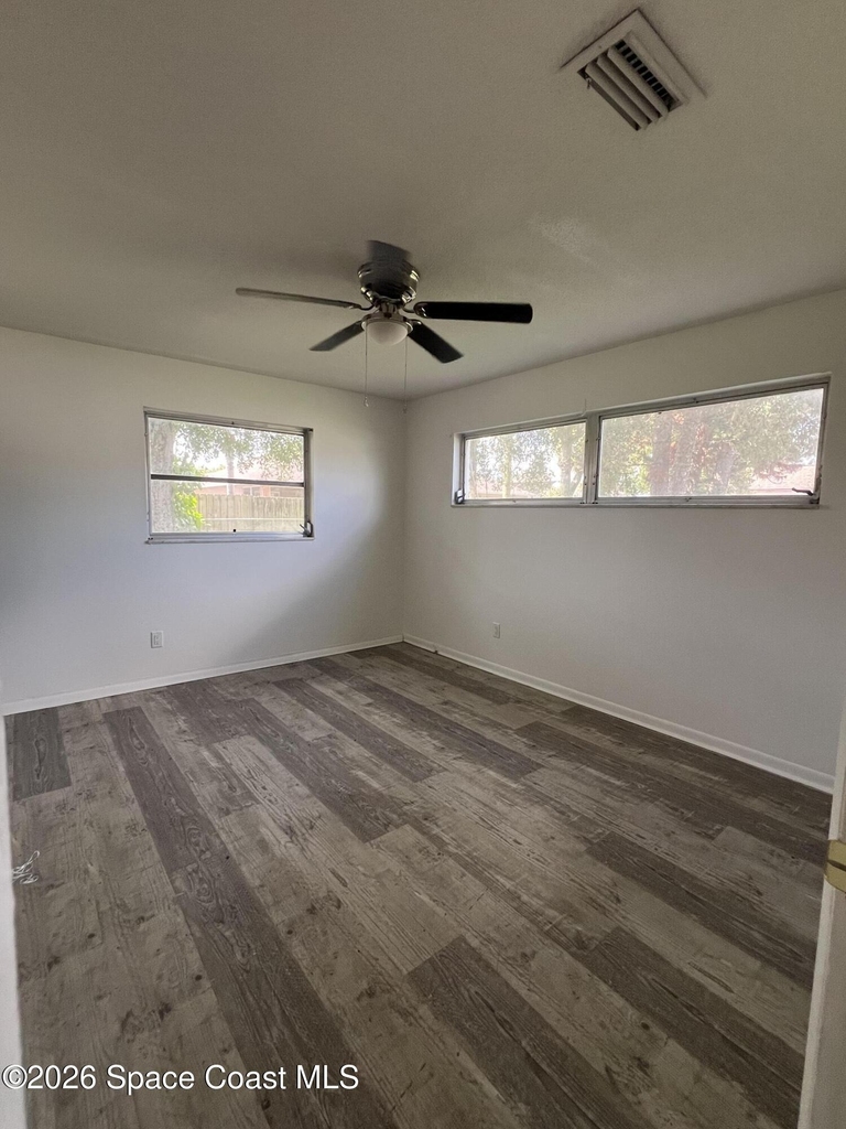 1719 Exeter Drive - Photo 13