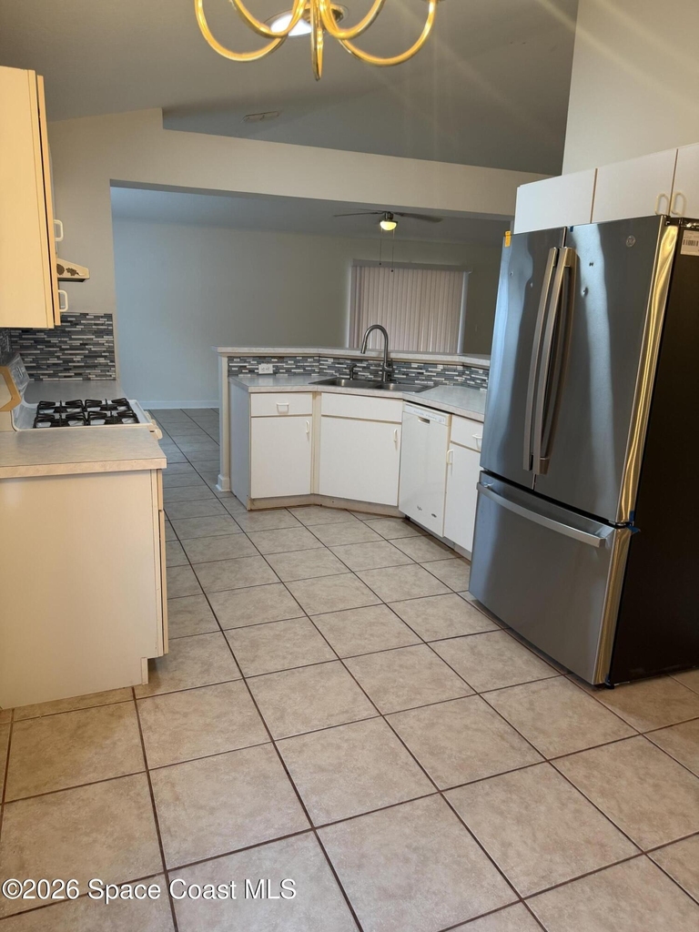 3133 Cauthen Creek Drive - Photo 2