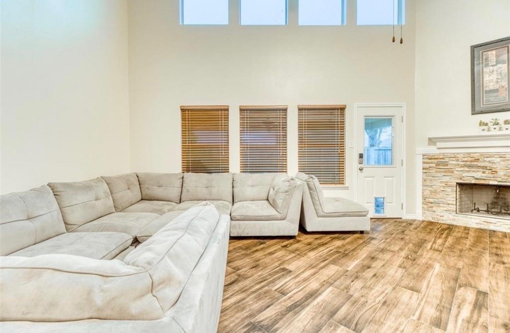 7618 Blossommist Ln - Photo 5