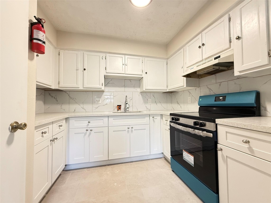 7535 Hablo Drive - Photo 7