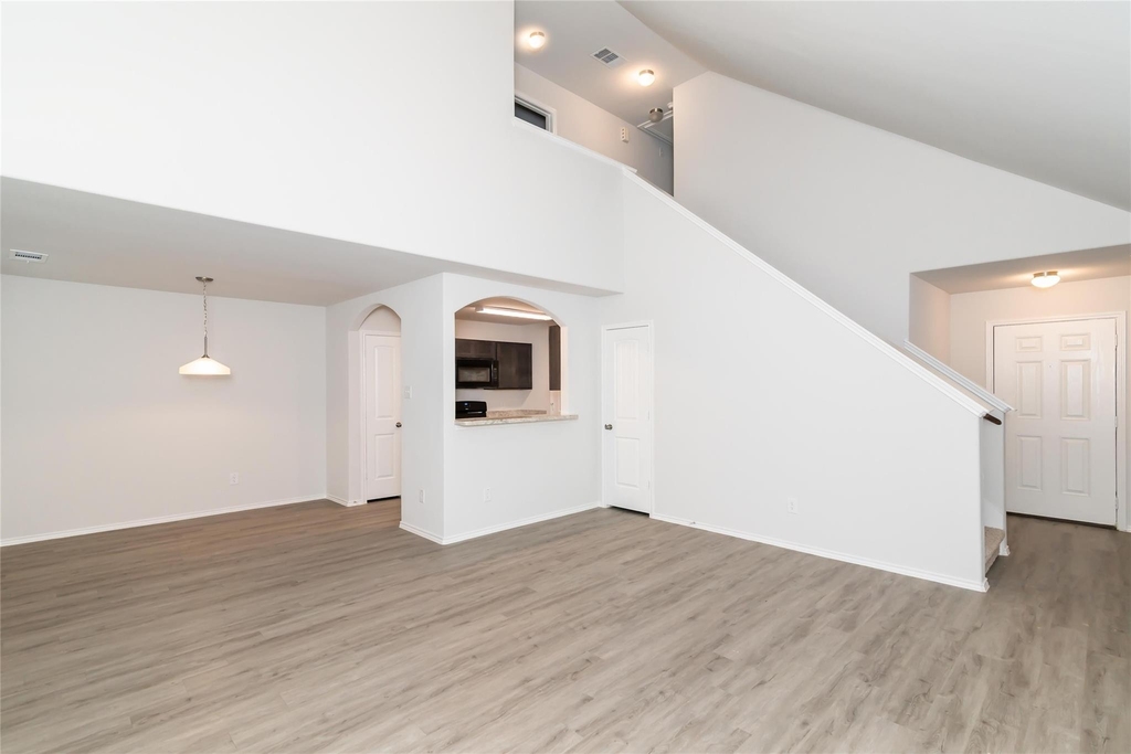 22326 Porter Mountain Drive - Photo 2