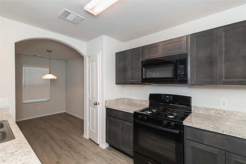 22326 Porter Mountain Drive - Photo 6