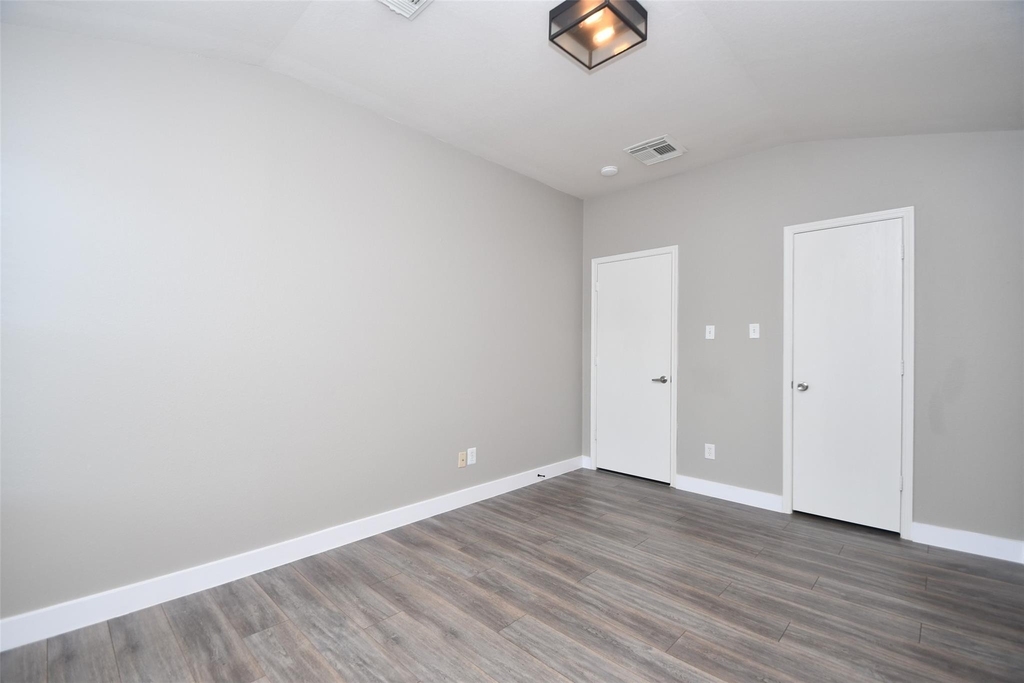 24406 Lakecrest Village Drive - Photo 7