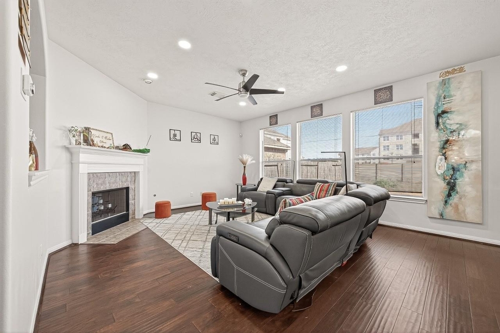 7023 Westford Park Lane - Photo 9