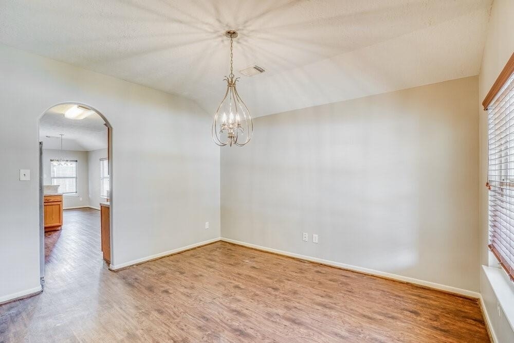 19607 Buckland Park Drive - Photo 4